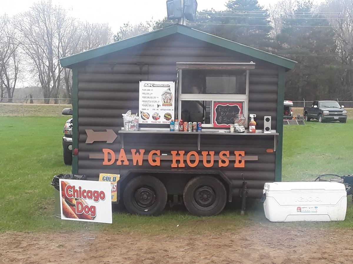 The Dawg House - Minneapolis - Roaming Hunger